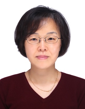 Min Kang Headshot